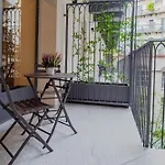 Bonbon, Terrazzino, Palestra Apartment